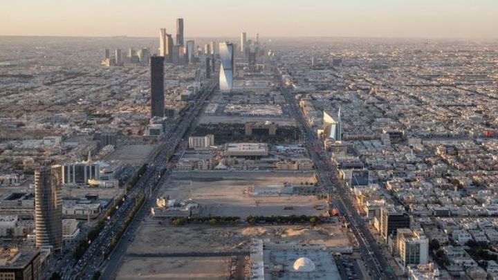 Səudiyyə Ərəbistanı borc almaqda Çini geridə qoyub